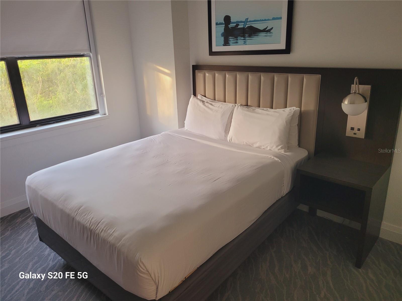 GROVE RESIDENCE & SPA HOTEL CONDO IL - Residential