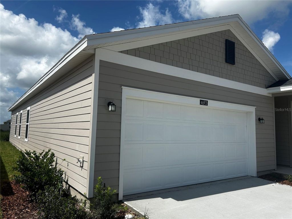 Photo of 4693 SW 83 Loop, Ocala, FL 34476 (MLS # OM712293)