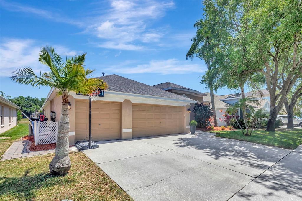 Photo of 12012 Northumberland Drive, Tampa, FL 33626 (MLS # TB8500710)