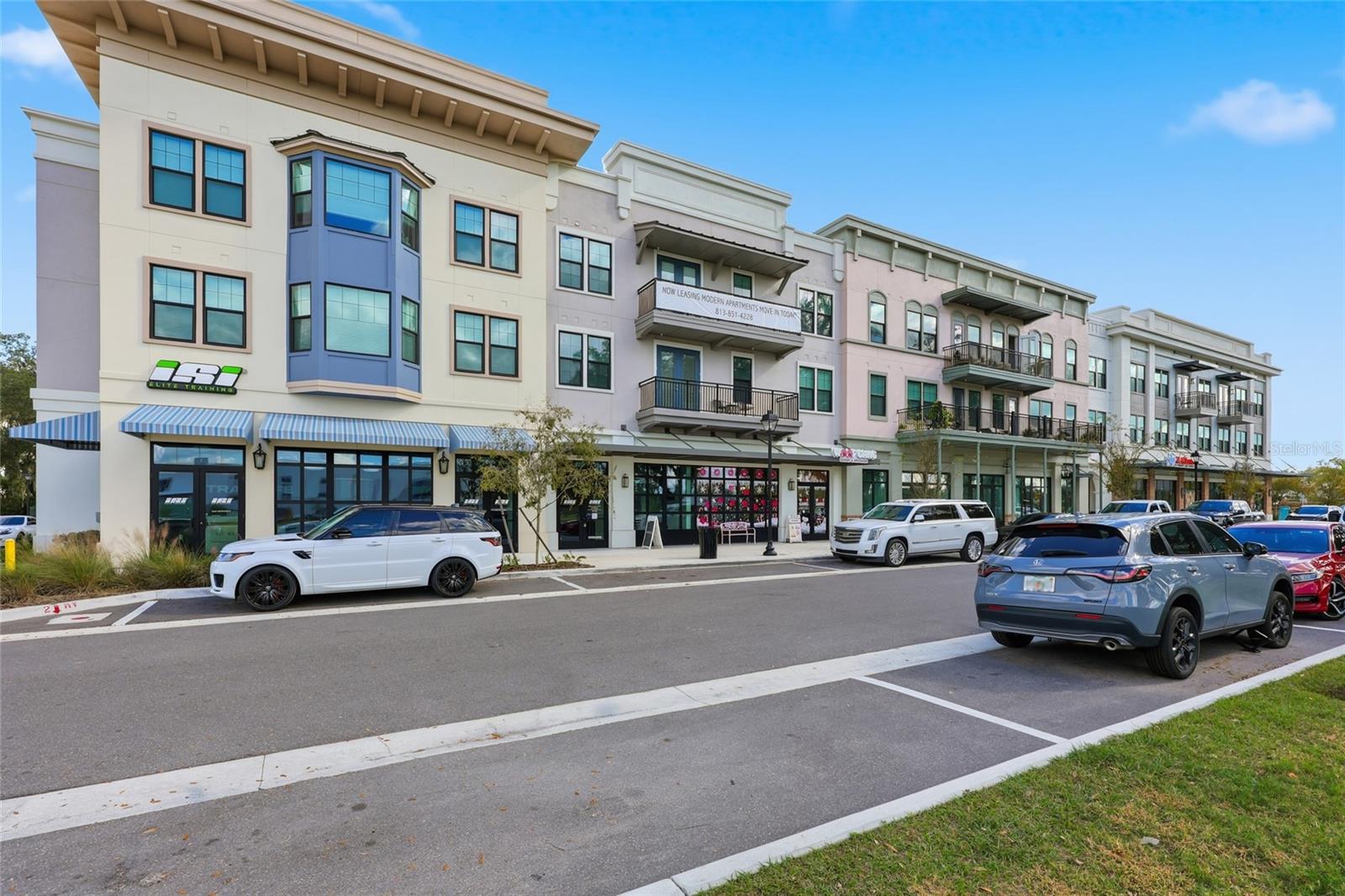 AVALON PARK WEST-NORTH PH 1A & - Residential Lease