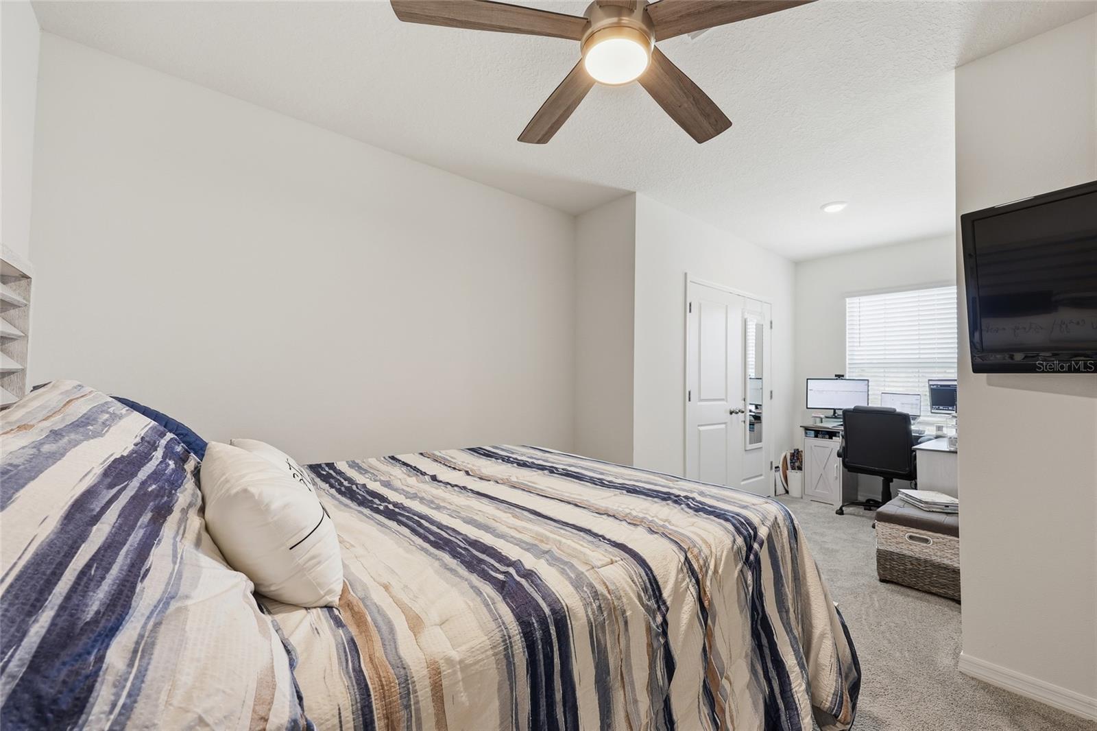 AVALON PARK WEST-NORTH PH 1A & - Residential Lease