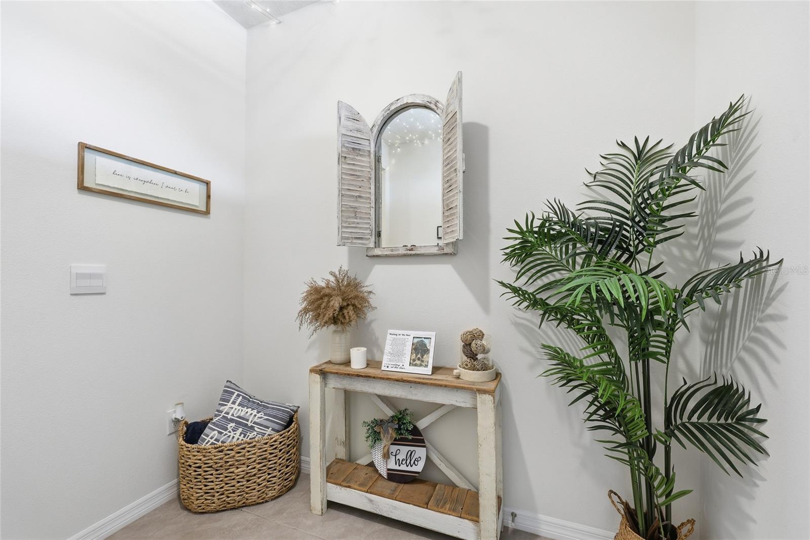 AVALON PARK WEST-NORTH PH 1A & - Residential Lease