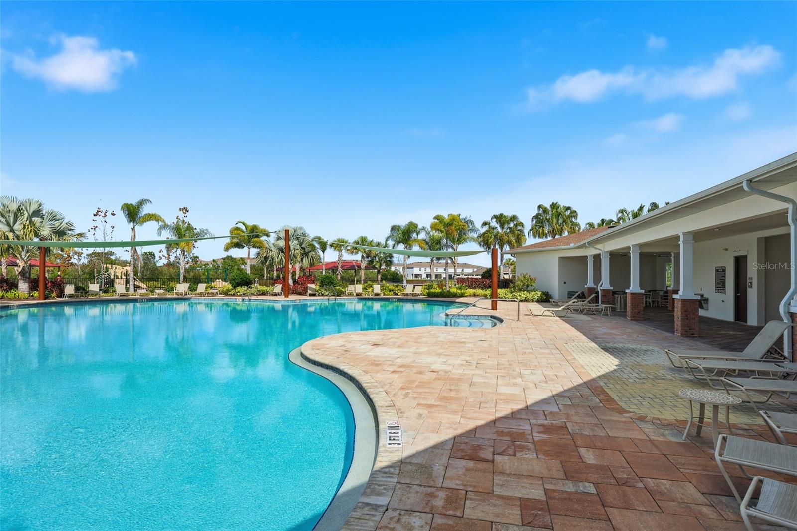 AVALON PARK WEST-NORTH PH 1A & - Residential Lease