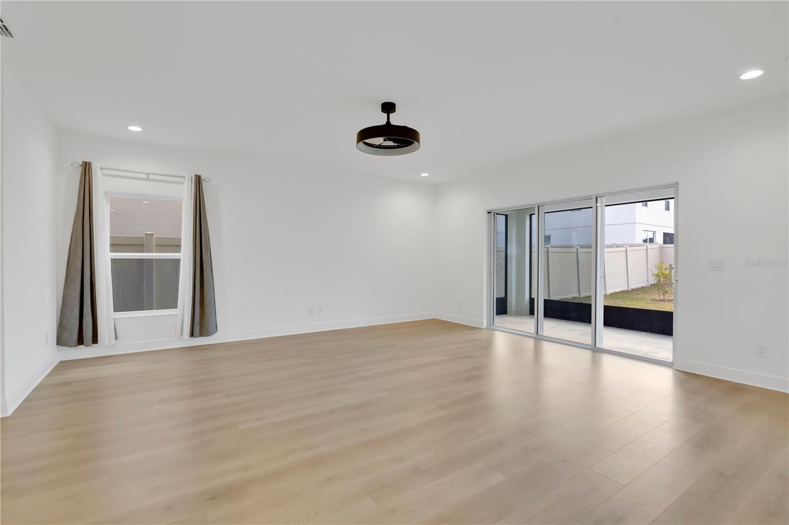 RIDGEVIEW PH 3 - Residential