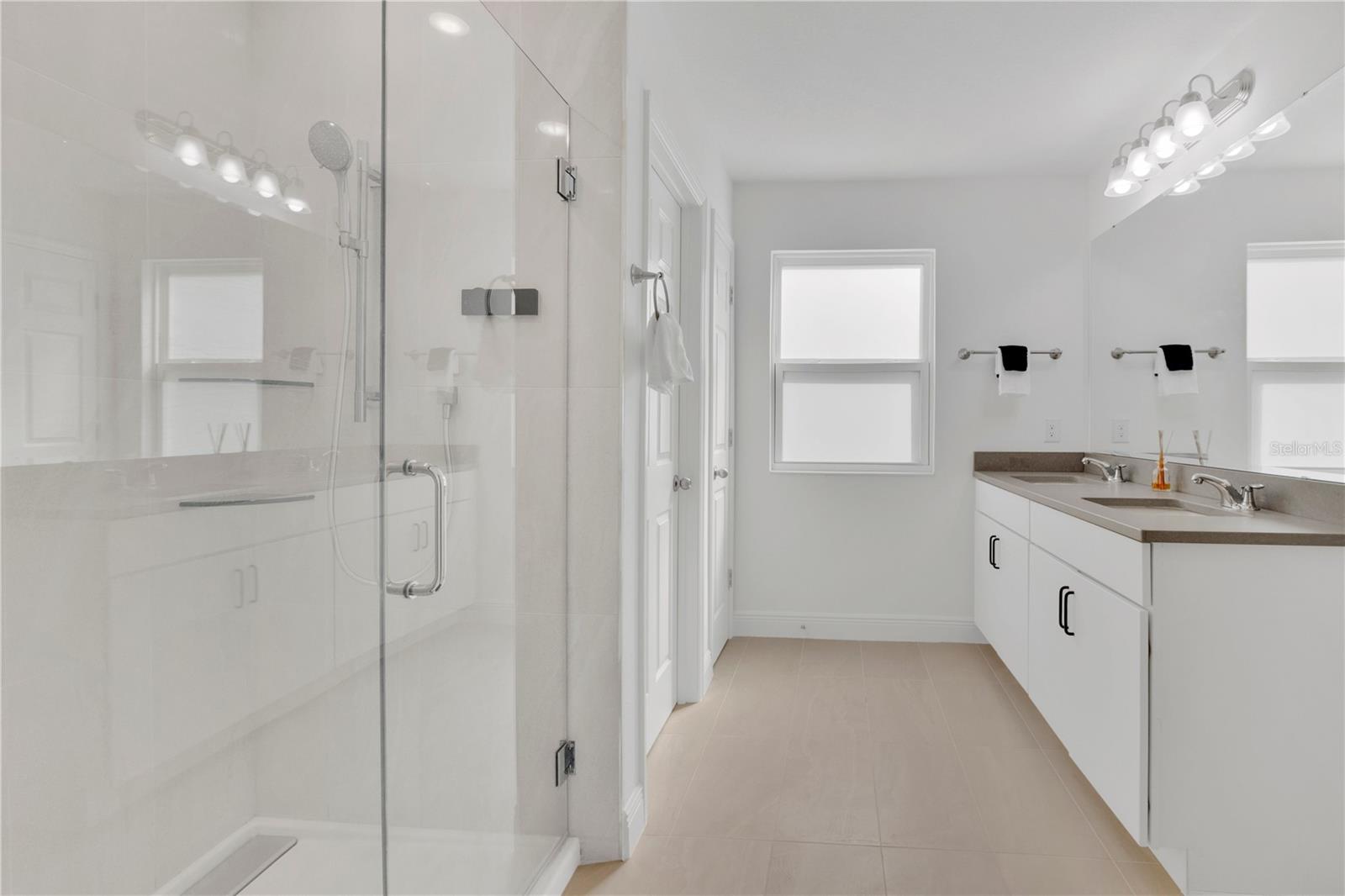 RIDGEVIEW PH 3 - Residential