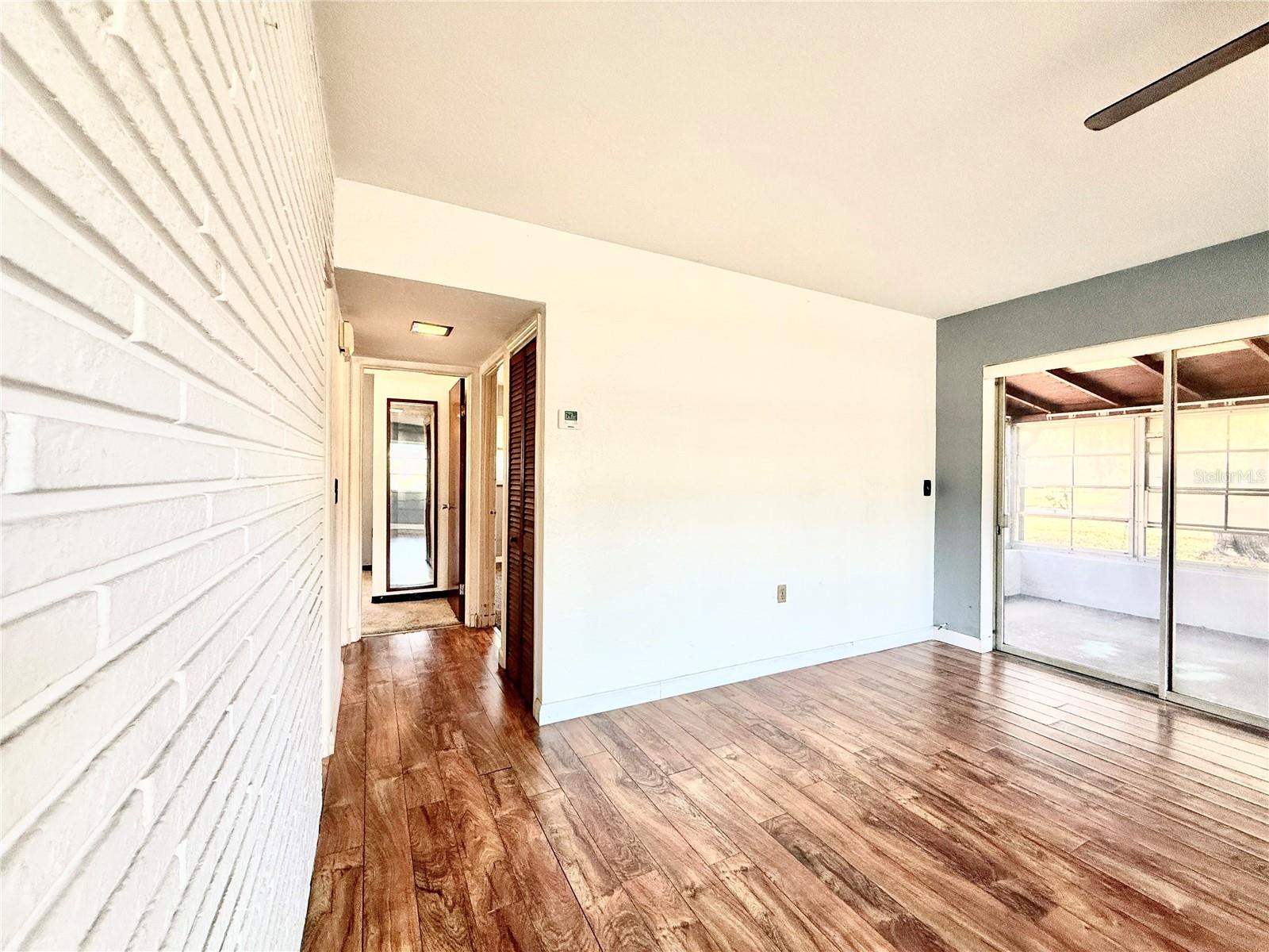 SEMINOLE LAKE VILLAGE 1ST ADD - Residential