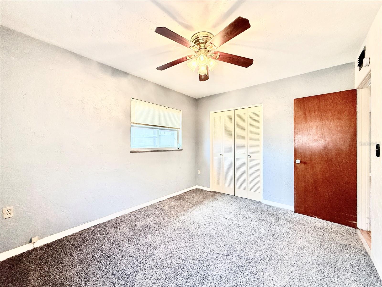 SEMINOLE LAKE VILLAGE 1ST ADD - Residential
