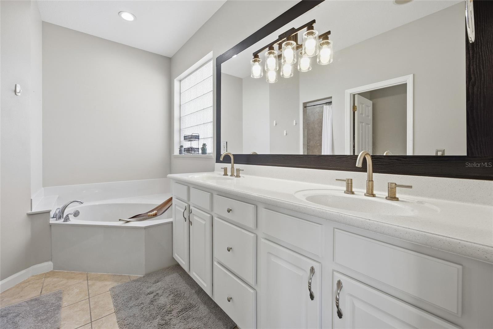 COBBLESTONE PH I - Residential