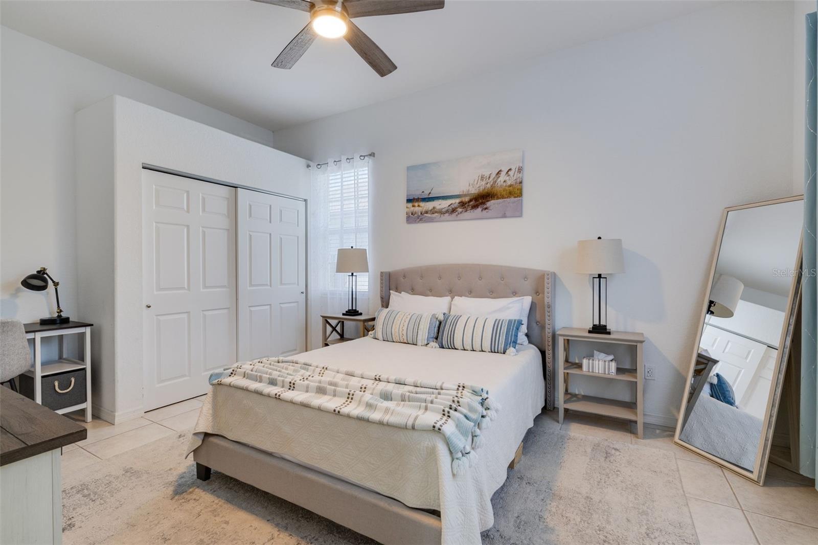 SOUTH VENICE - Residential