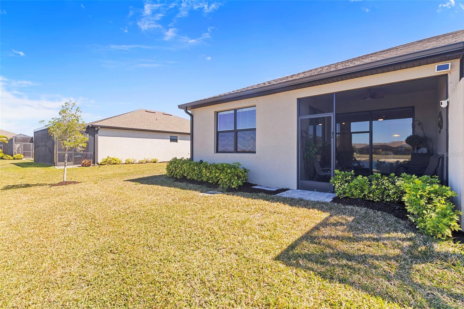 2145 BONITO WAY