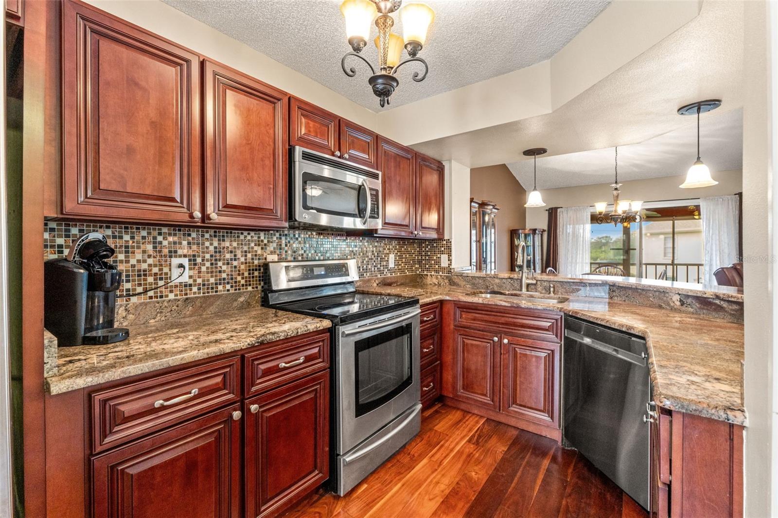 MILLPOND TRACE CONDO - Residential