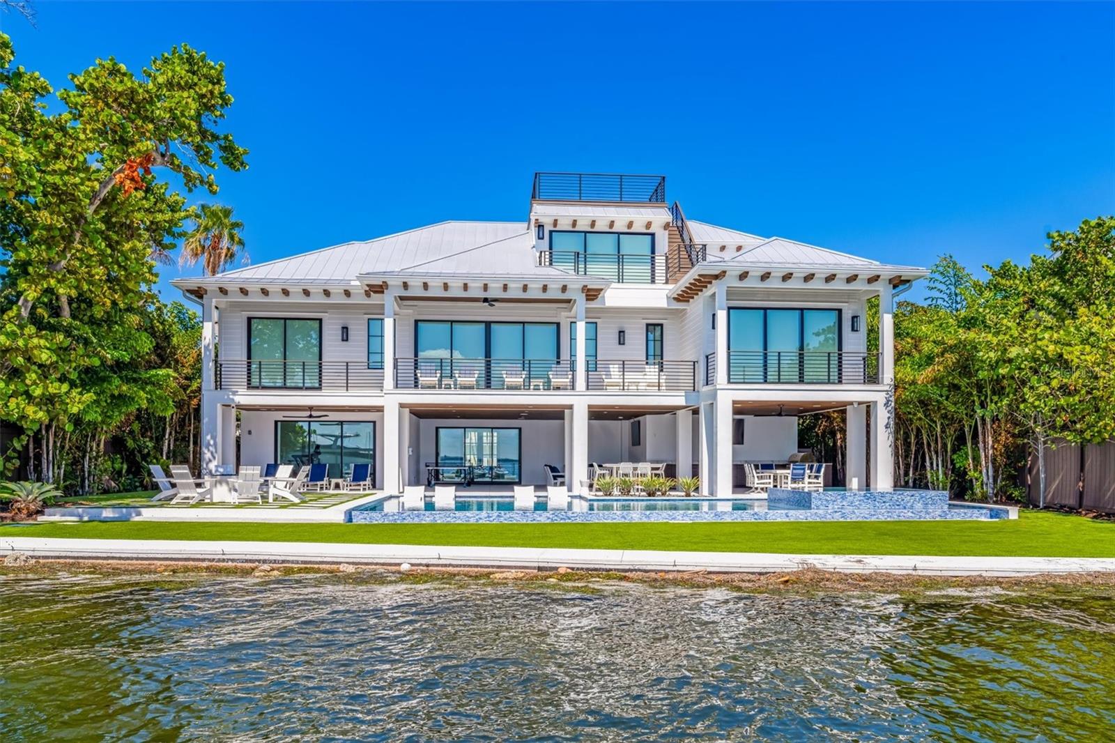 HOLMES BEACH 12TH UNIT - Residential