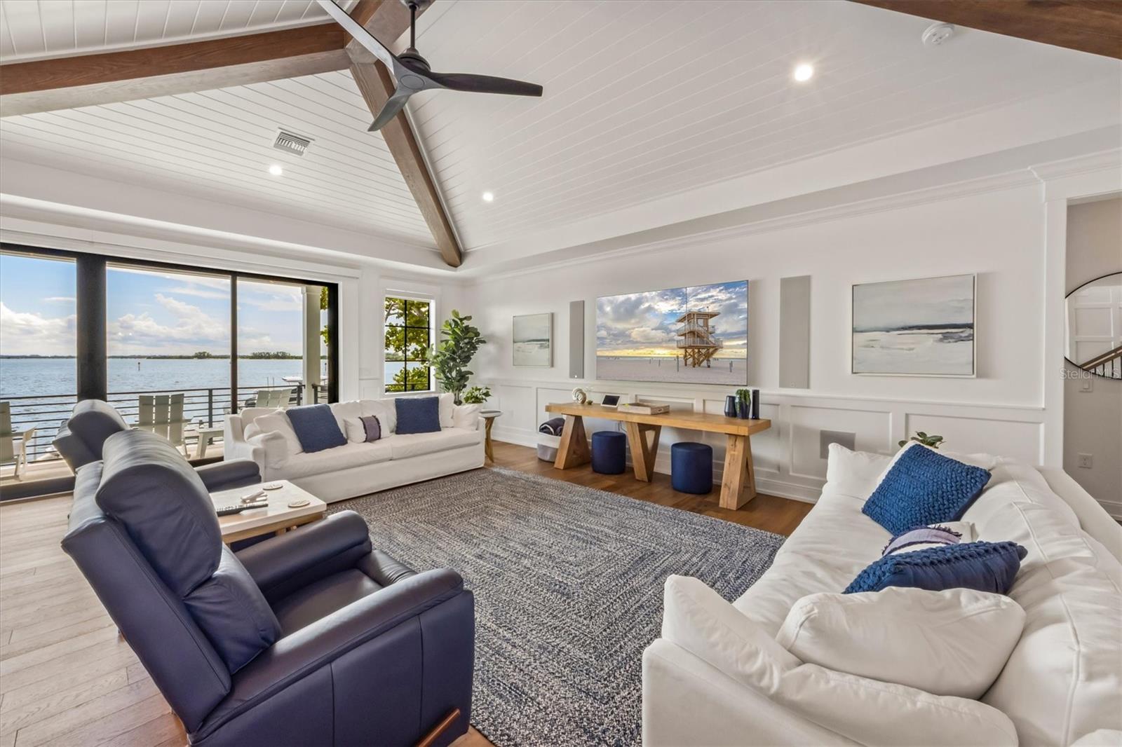 HOLMES BEACH 12TH UNIT - Residential