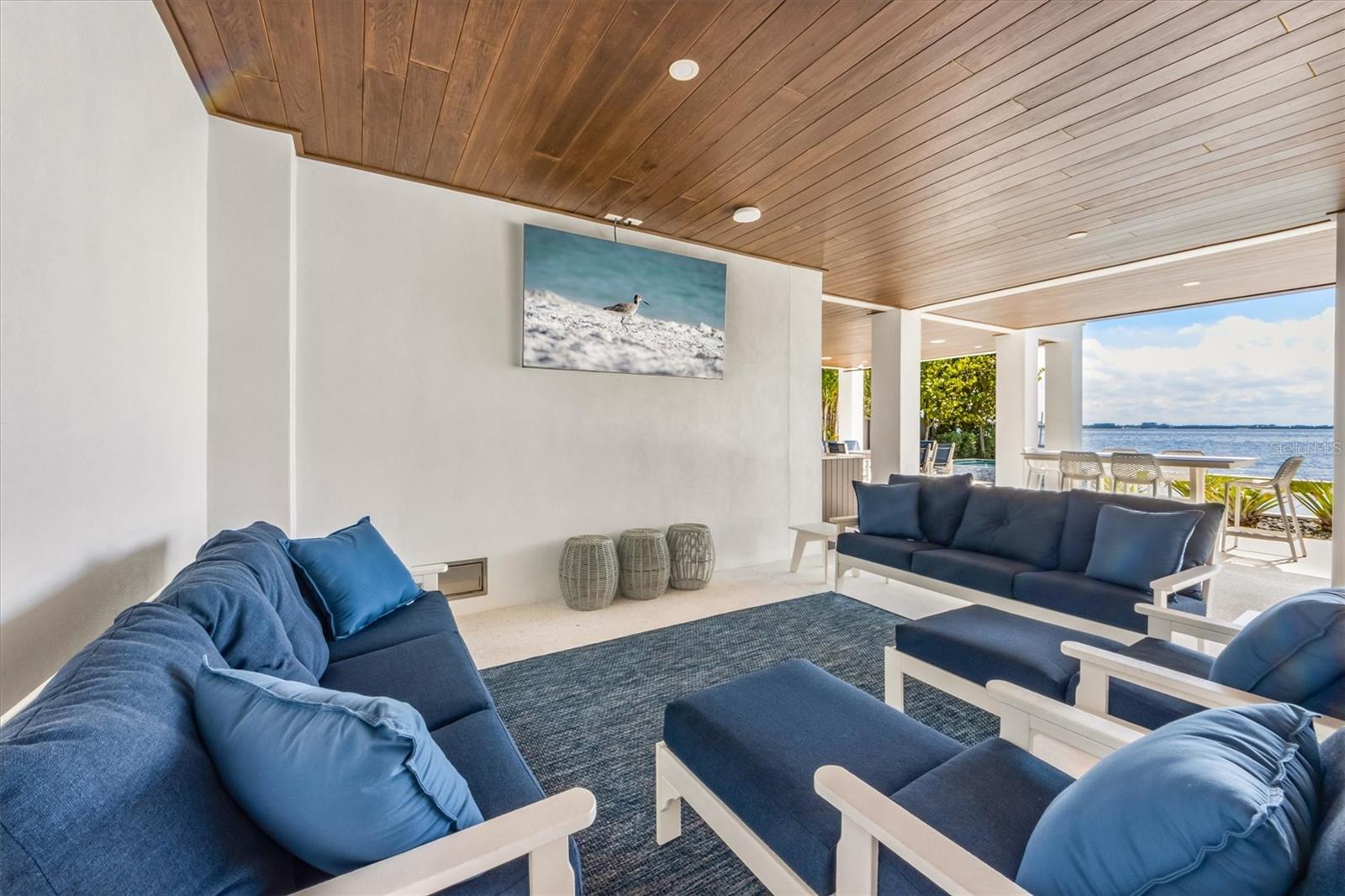 HOLMES BEACH 12TH UNIT - Residential