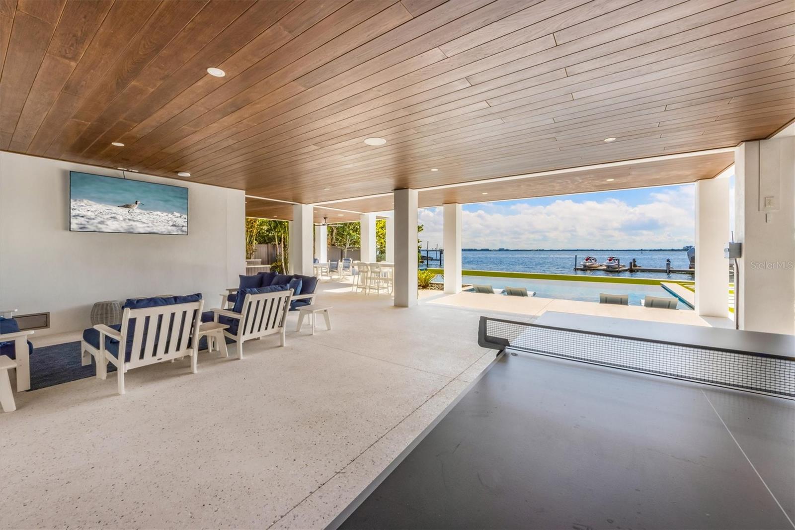 HOLMES BEACH 12TH UNIT - Residential