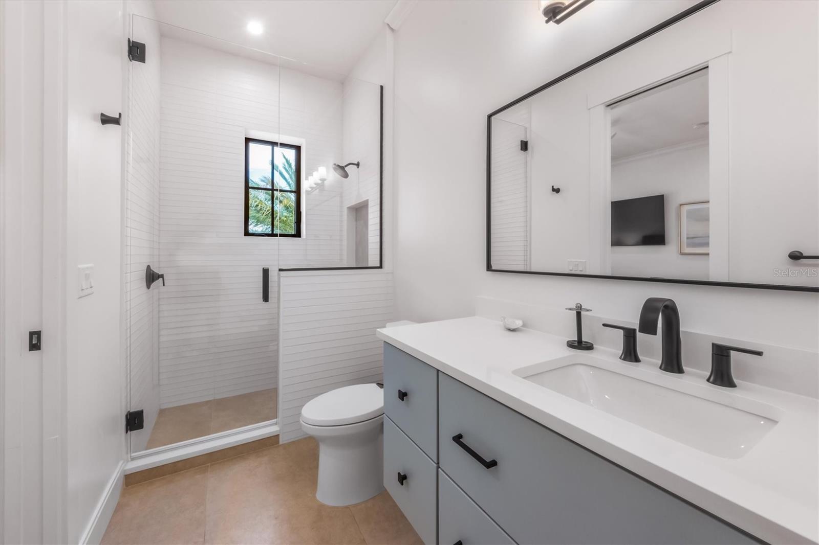 HOLMES BEACH 12TH UNIT - Residential