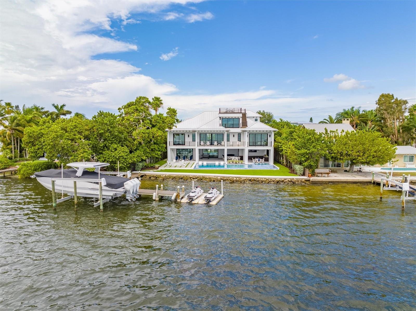 HOLMES BEACH 12TH UNIT - Residential