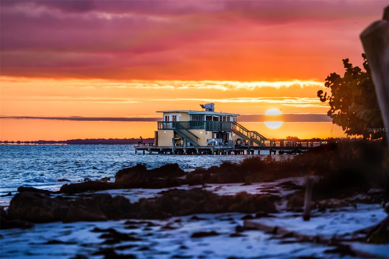 HOLMES BEACH 12TH UNIT - Residential