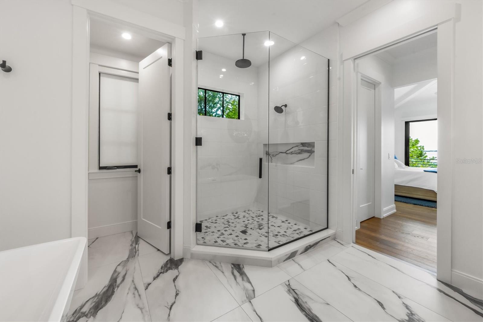 HOLMES BEACH 12TH UNIT - Residential