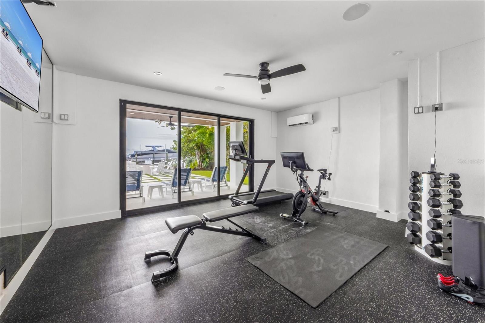 HOLMES BEACH 12TH UNIT - Residential