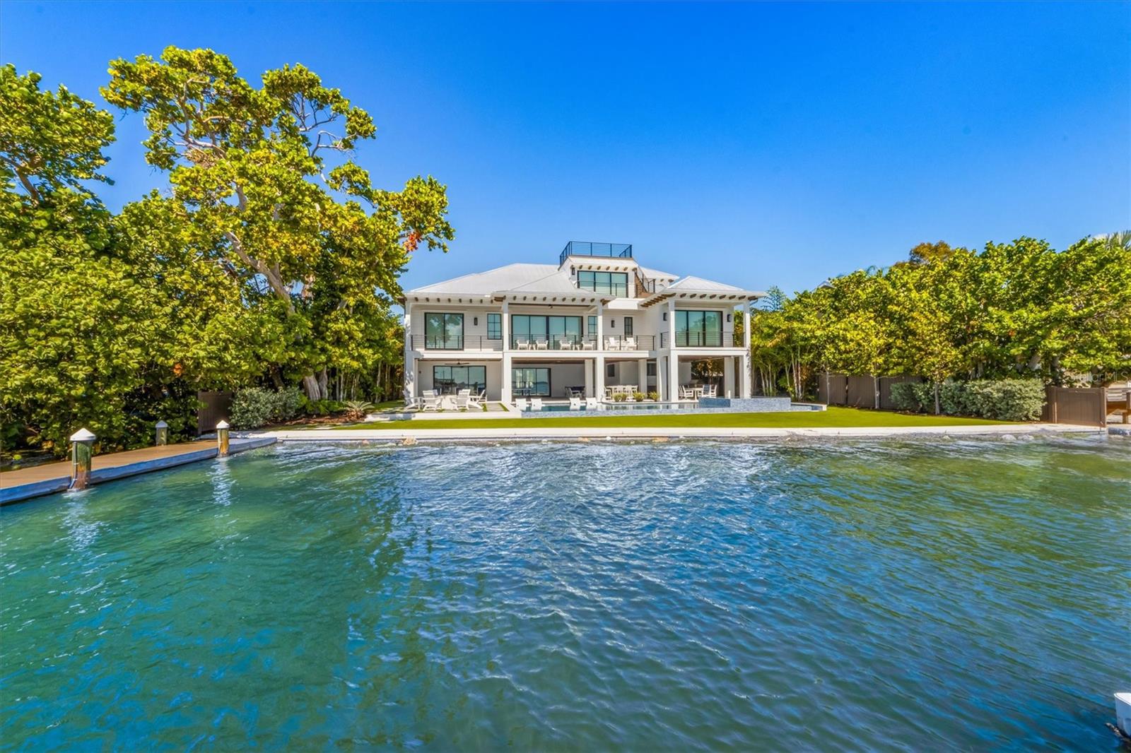 HOLMES BEACH 12TH UNIT - Residential