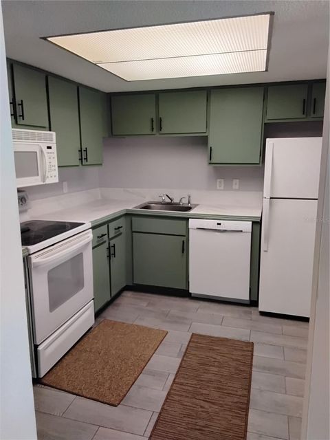 Tiny photo for 570 Bahia Circle #B, Ocala, FL 34472 (MLS # OM724601)