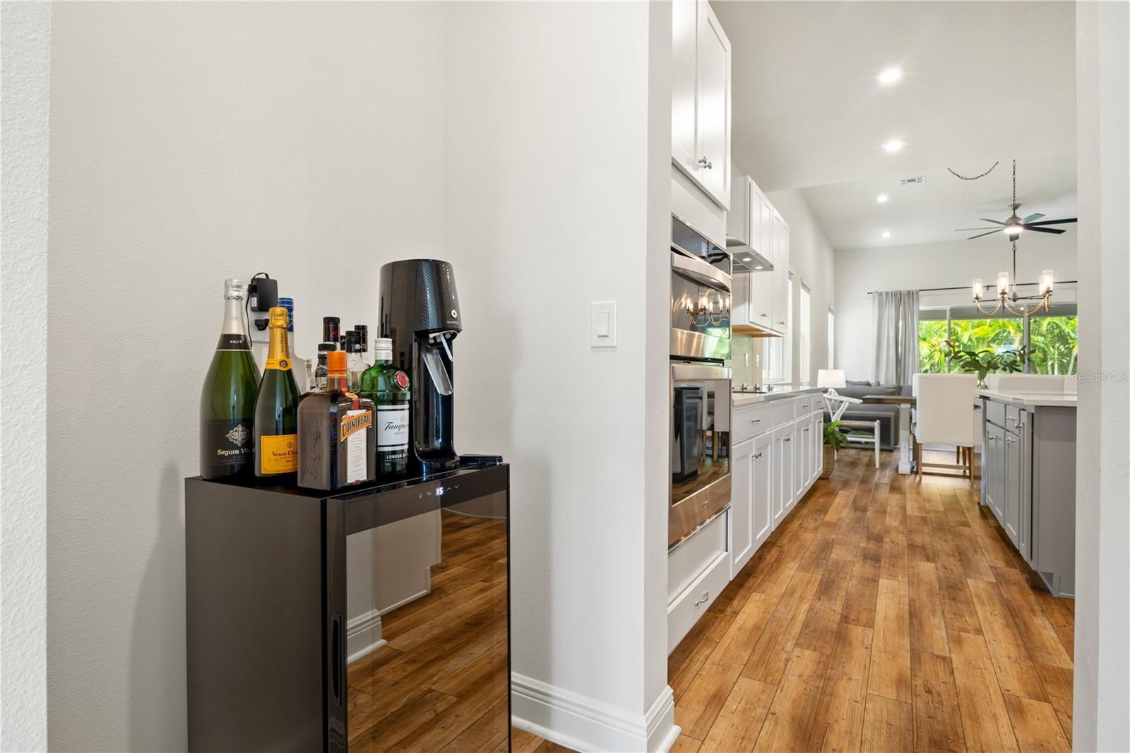 HAWKSMOOR-PH 1 - Residential