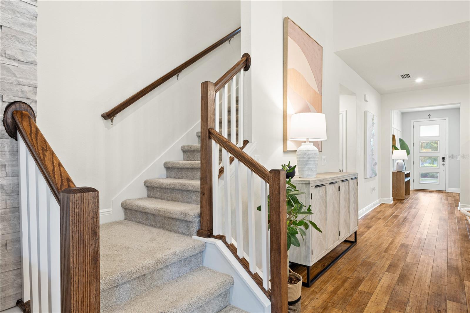 HAWKSMOOR-PH 1 - Residential