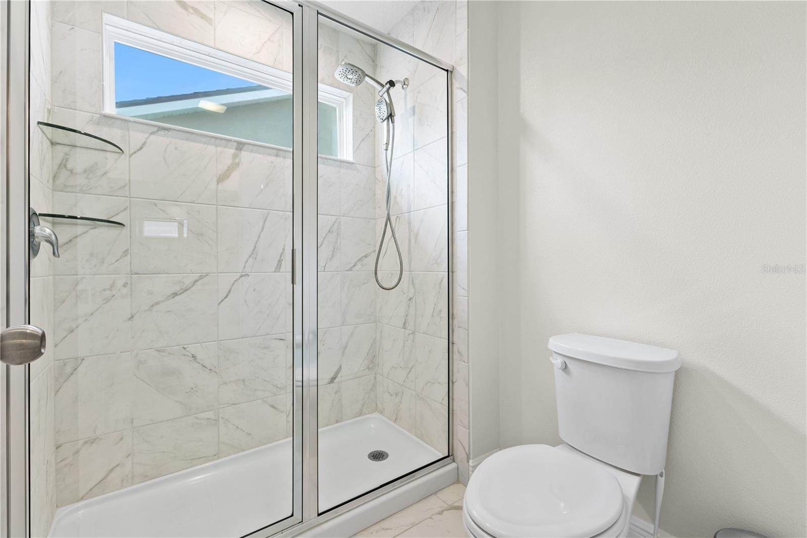 HAWKSMOOR-PH 1 - Residential