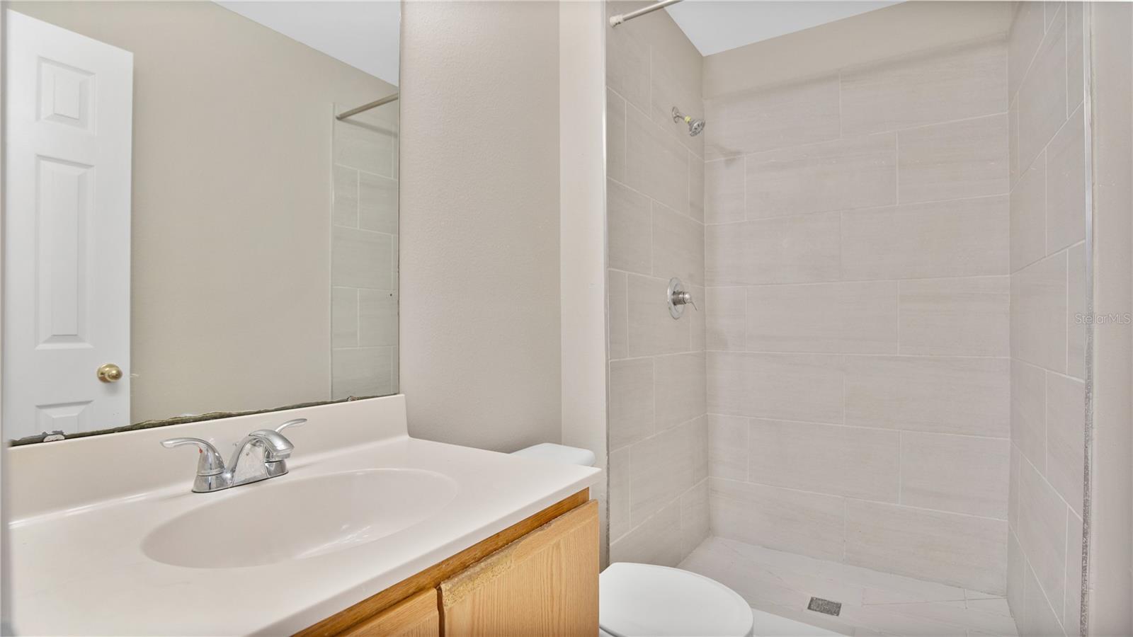 EBANS PRESERVE PH 02 - Residential Lease