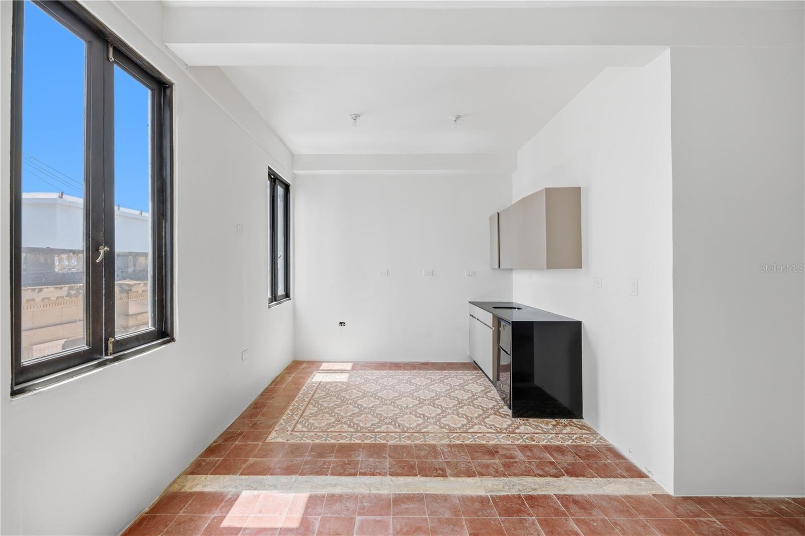 OLD SAN JUAN - Residential Income