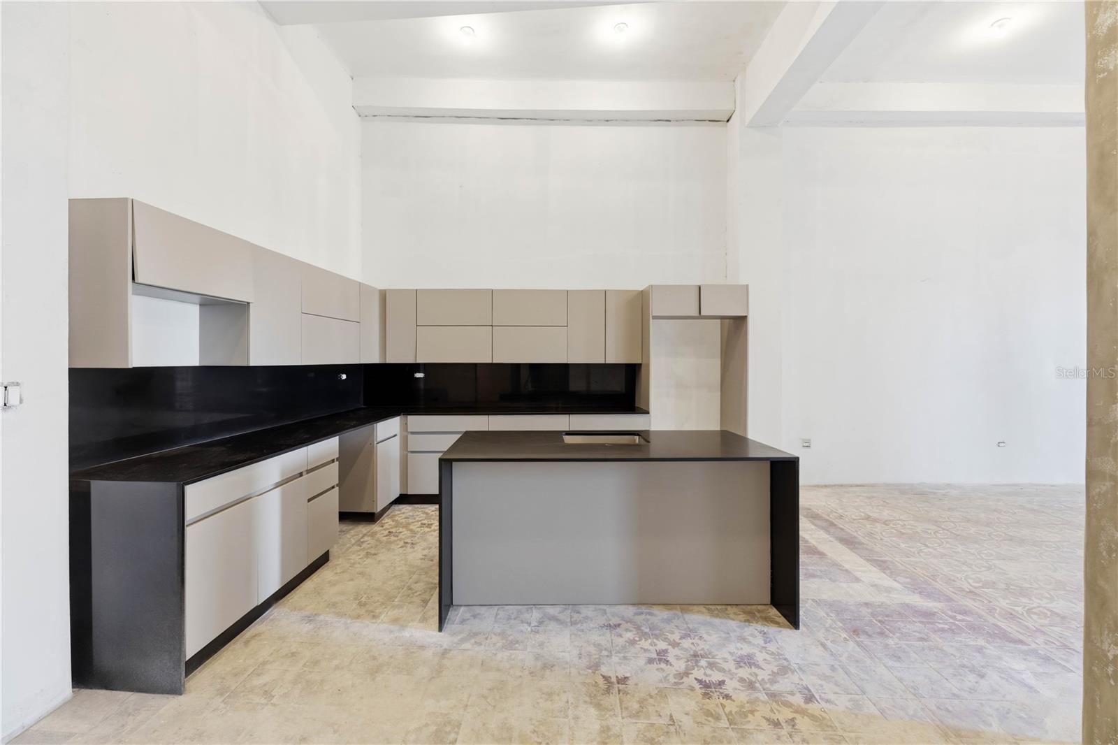 OLD SAN JUAN - Residential Income