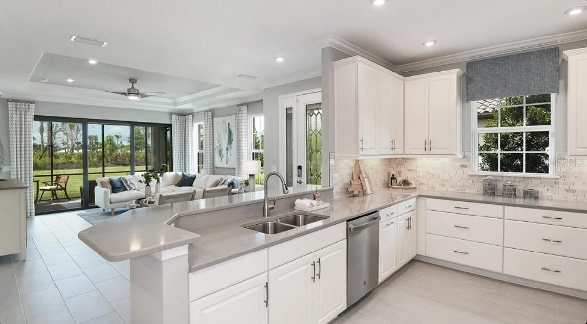 ESPLANADE AT WELLEN PARK - Residential