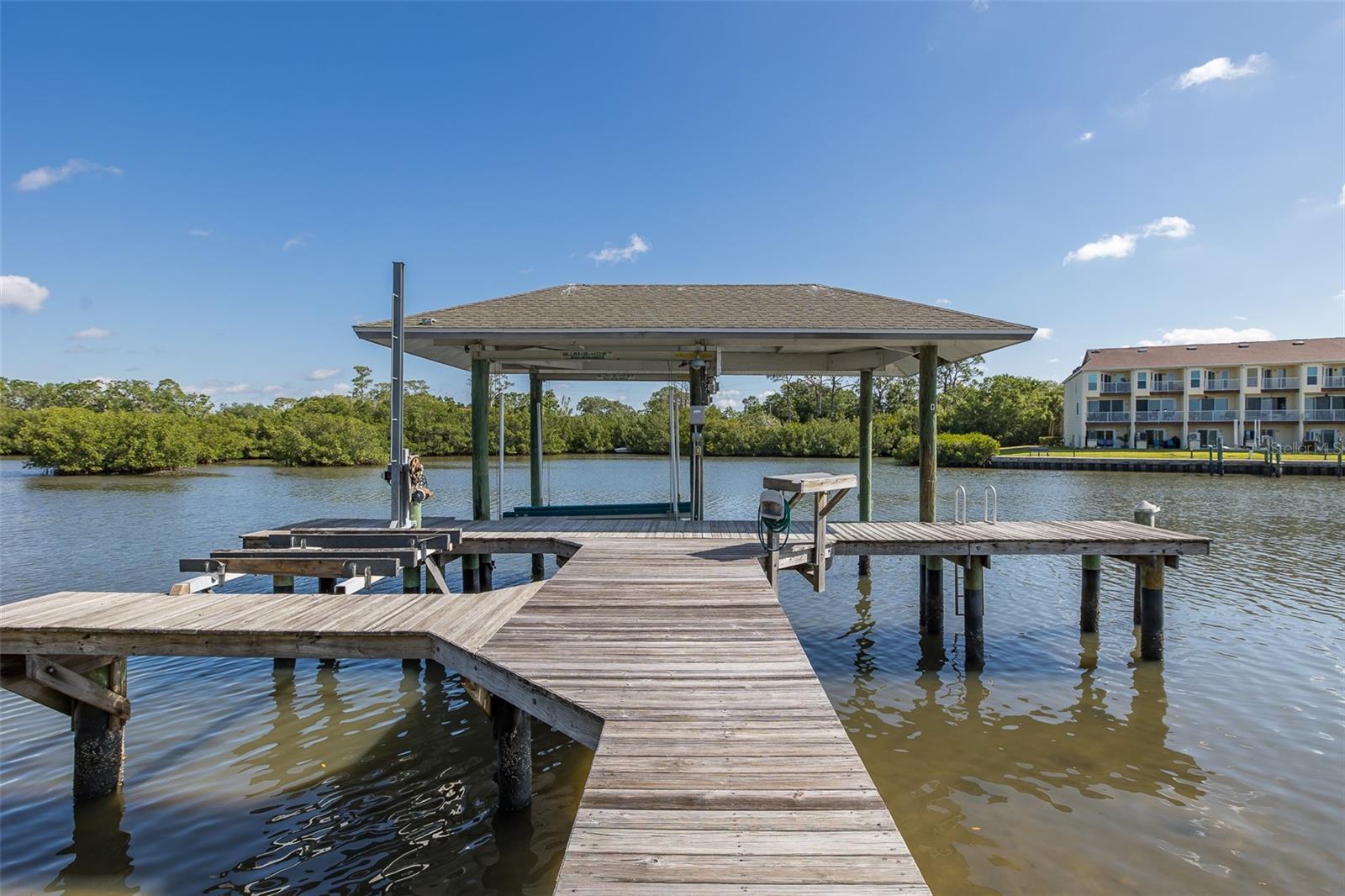 WEST OLDSMAR SEC 1 - Residential