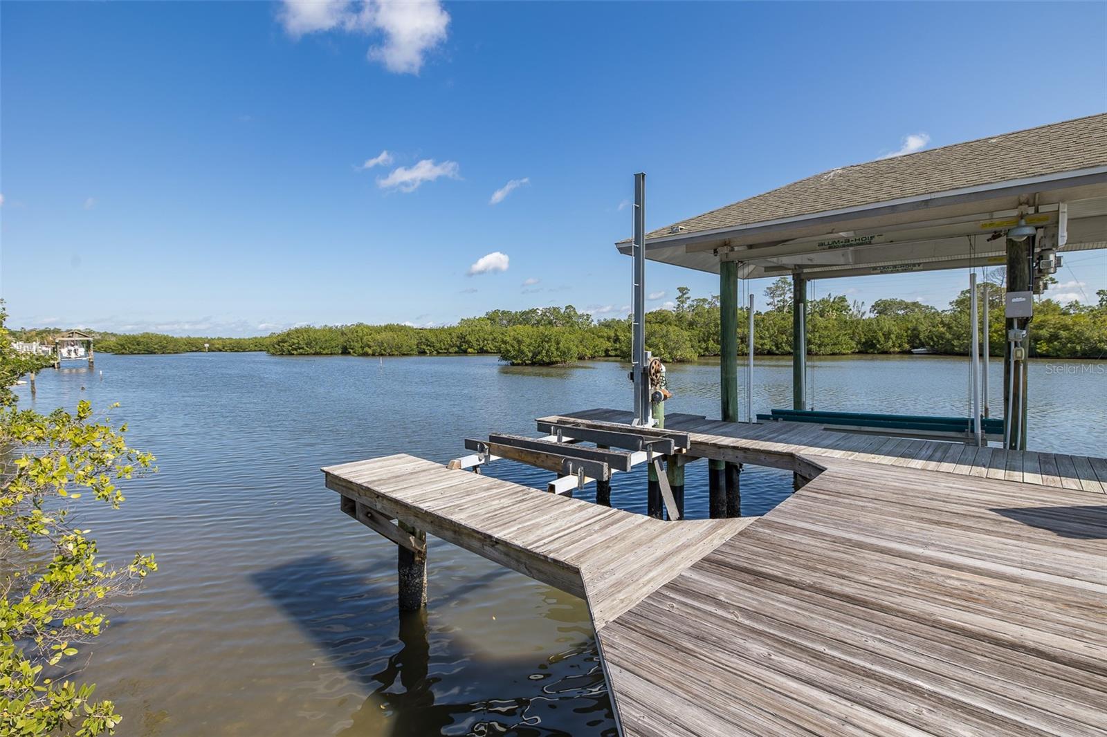 WEST OLDSMAR SEC 1 - Residential