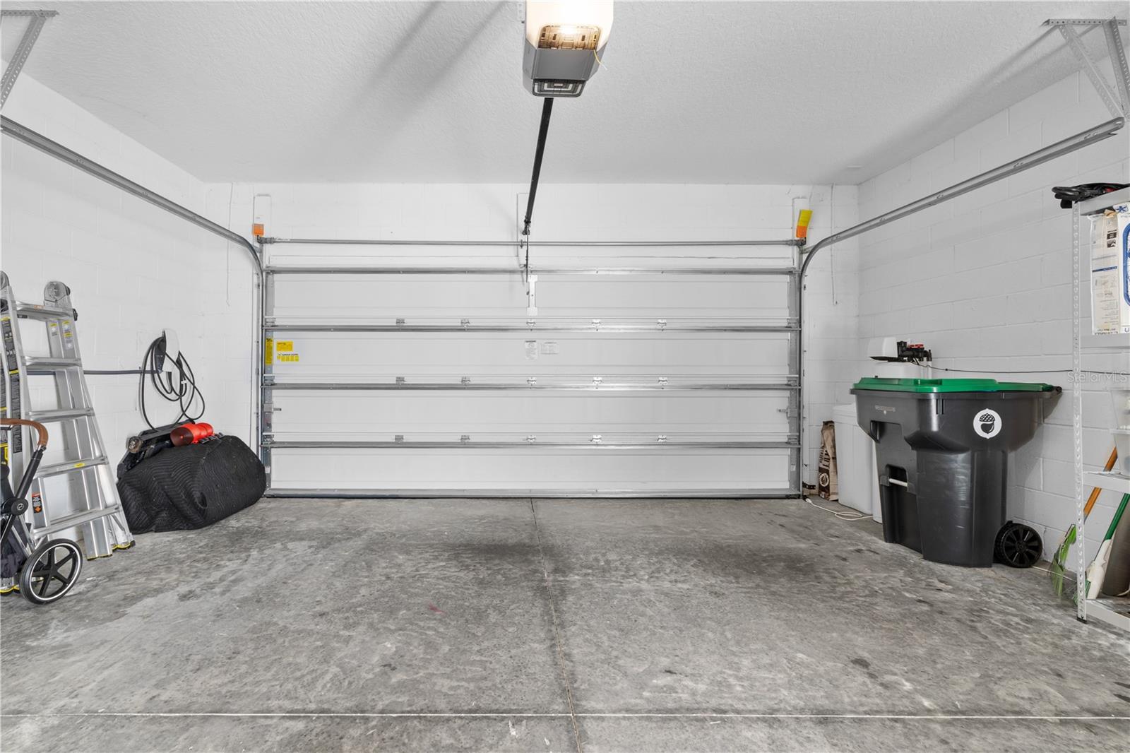 OAKLAND TRLS PH 2 - Residential