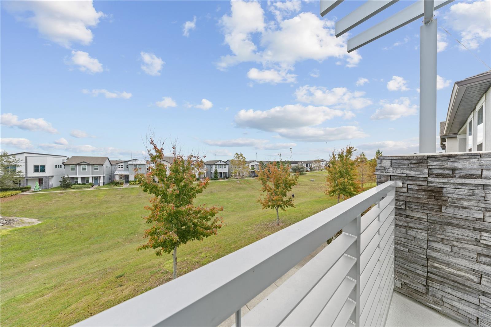 OAKLAND TRLS PH 2 - Residential