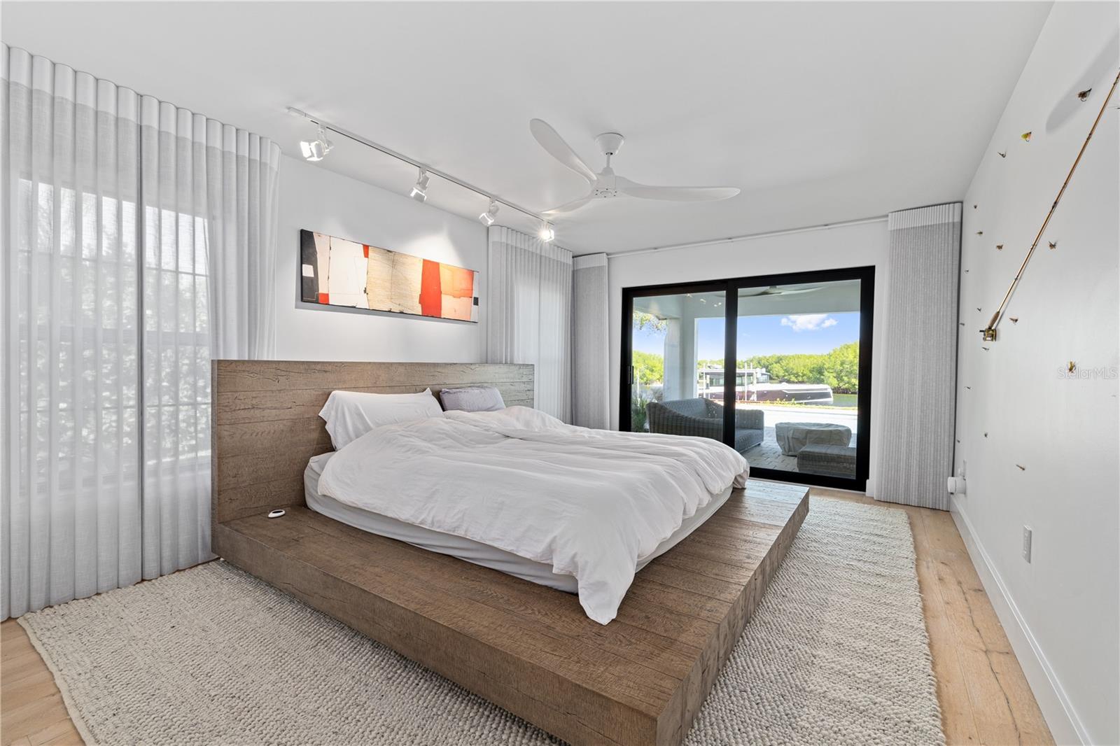 HARBOR ISLE UNIT TWO - Residential