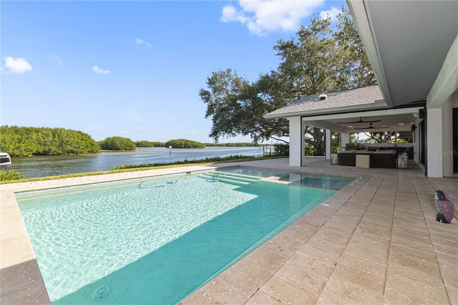 HARBOR ISLE UNIT TWO - Residential