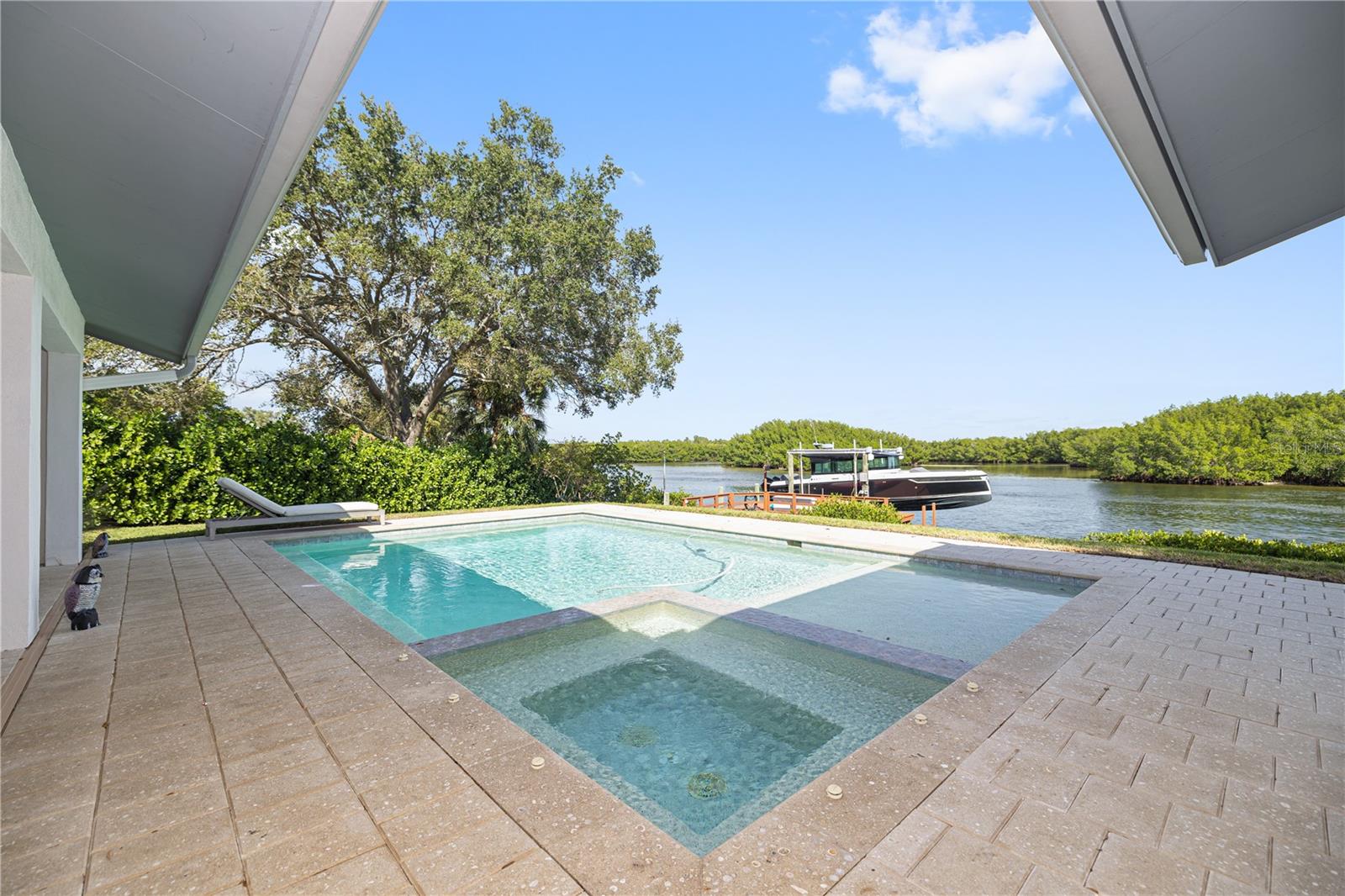 HARBOR ISLE UNIT TWO - Residential