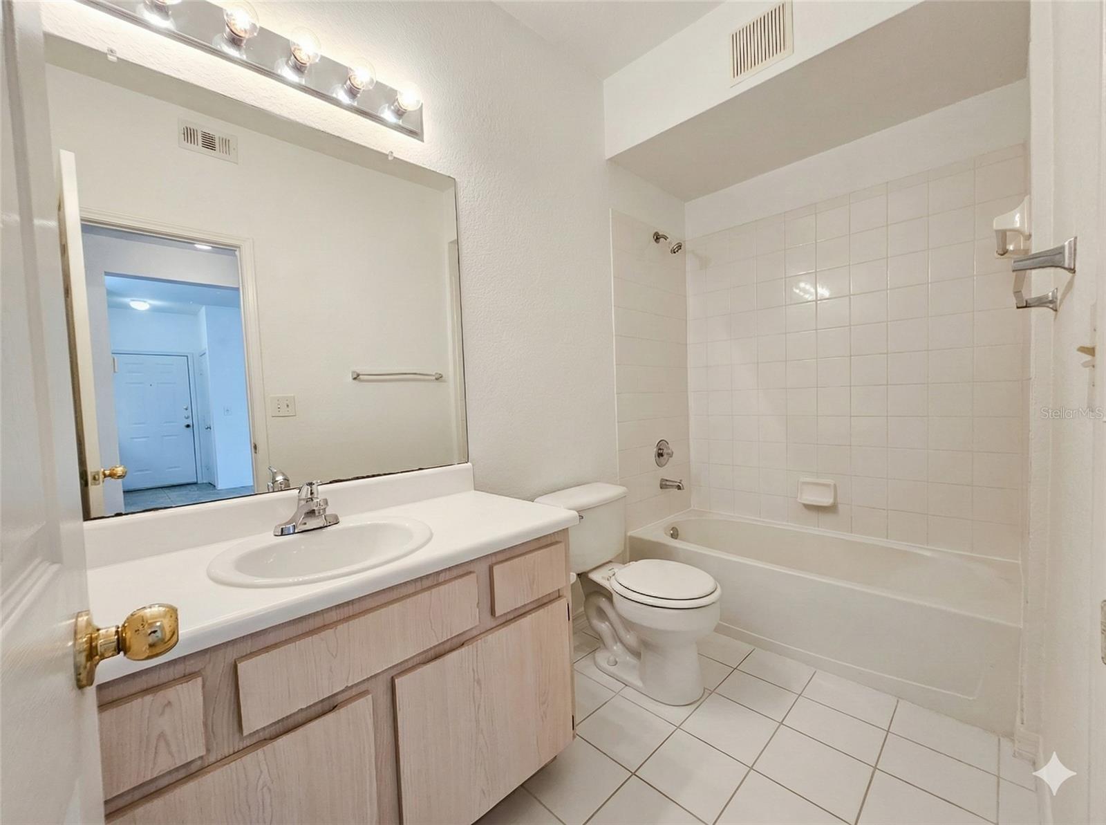 THE PRESERVE AT TEMPLE TERRACE - Residential Lease