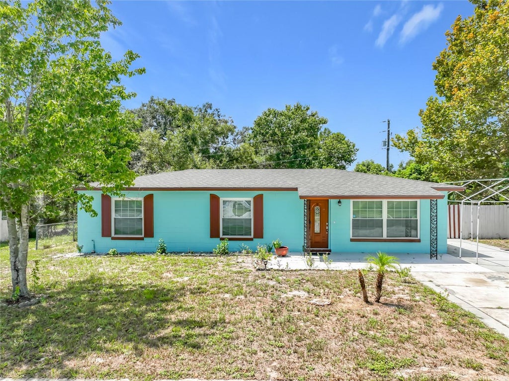 Photo of 1118 Little Spring Hill Drive, Ocoee, FL 34761 (MLS # O6436675)
