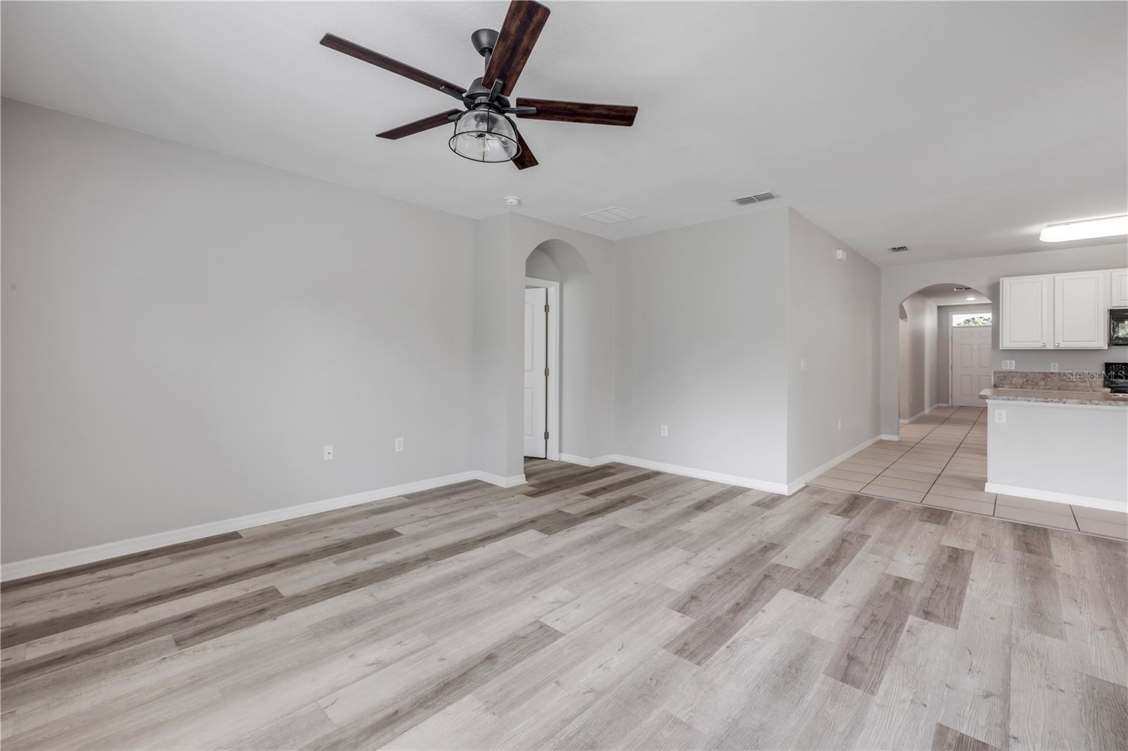 FISHERMANS COVE - Residential