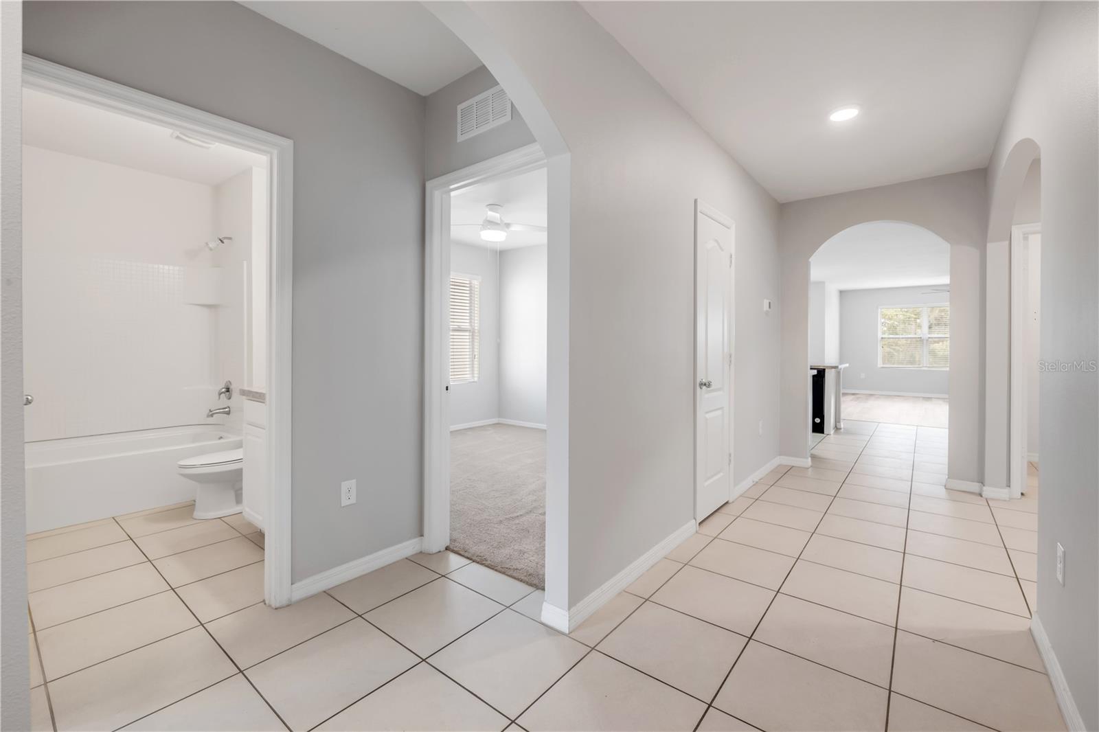 FISHERMANS COVE - Residential