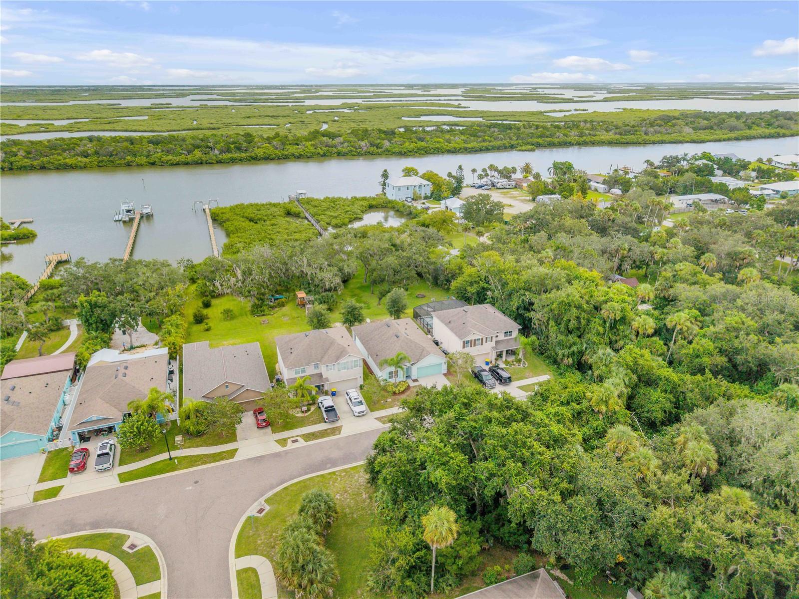 FISHERMANS COVE - Residential