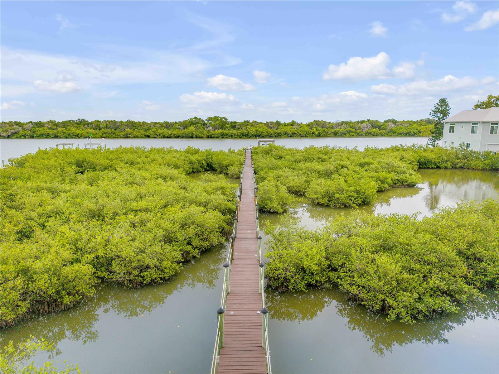 FISHERMANS COVE - Residential