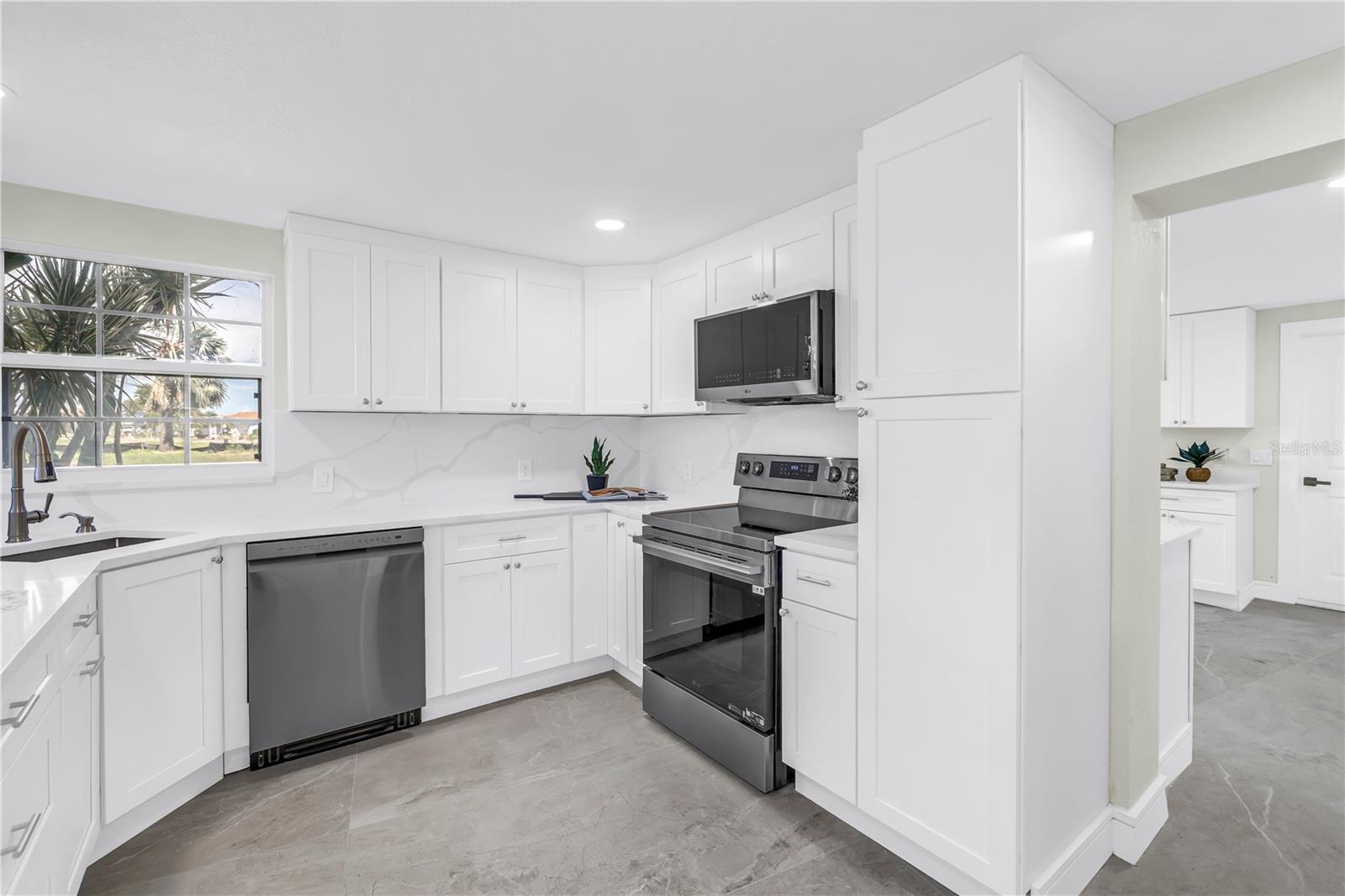 HARBOR SHORES 5TH ADD - Residential