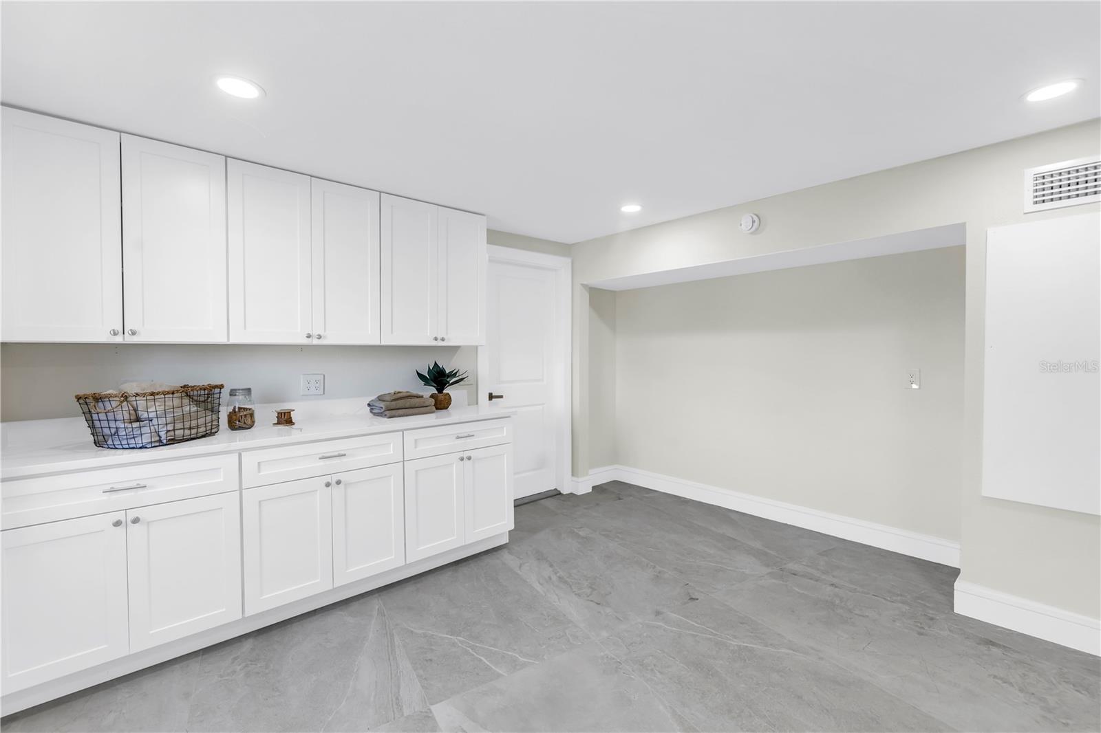 HARBOR SHORES 5TH ADD - Residential