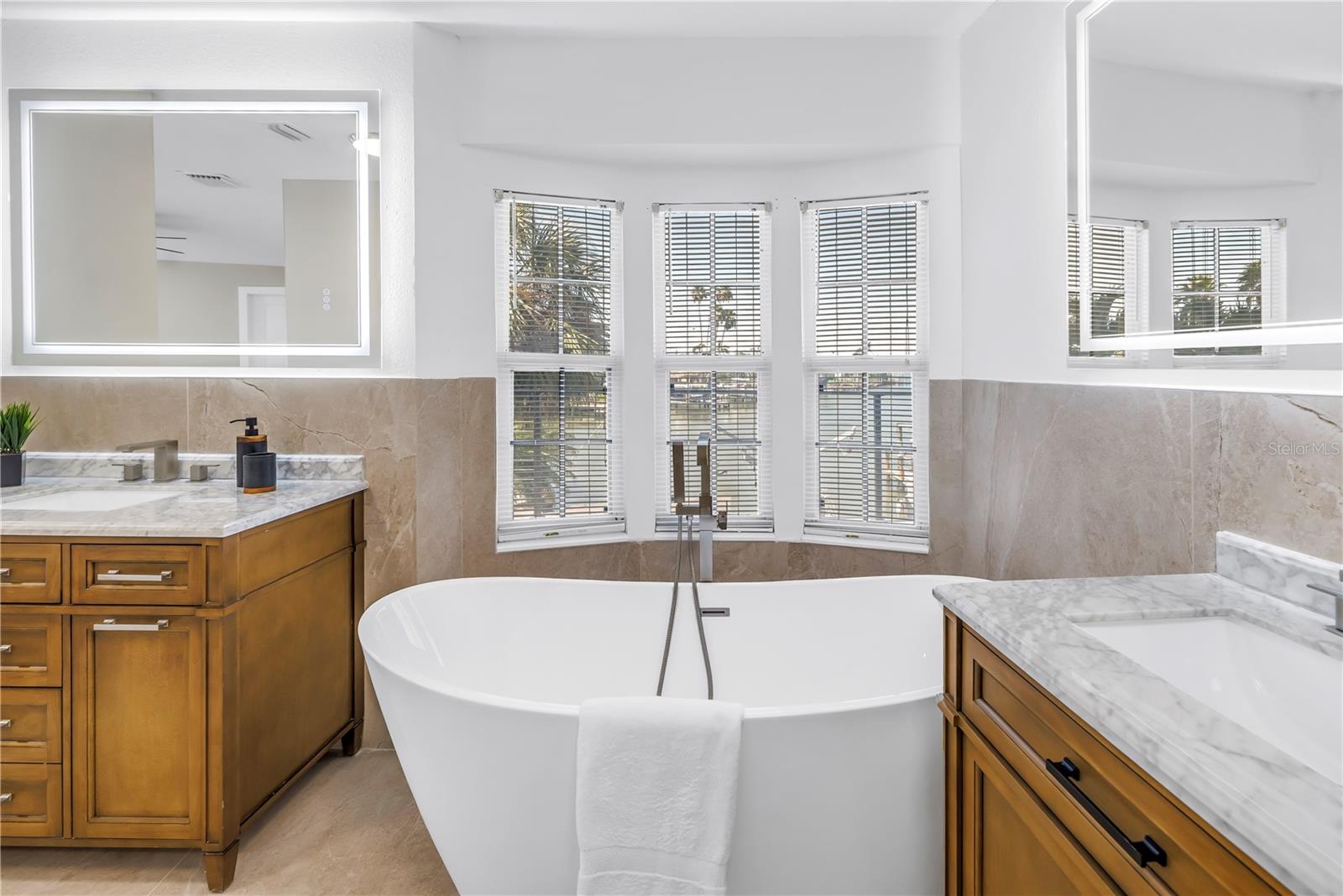 HARBOR SHORES 5TH ADD - Residential