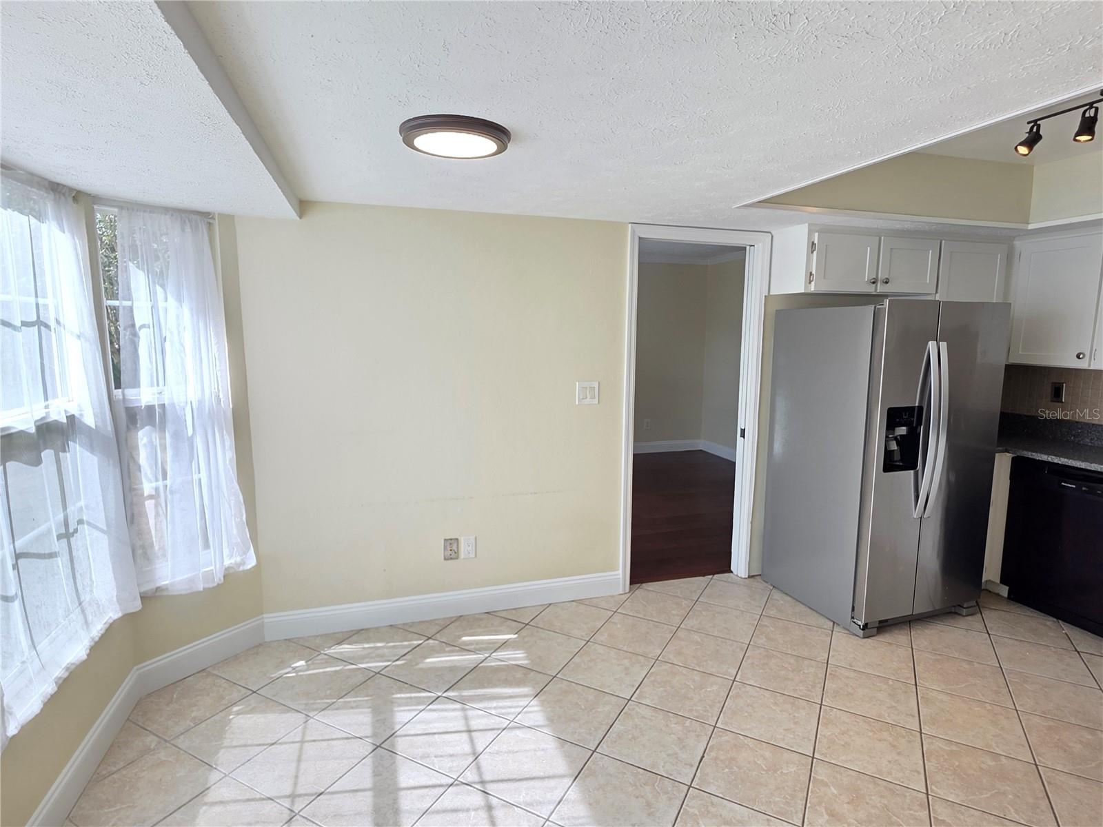 WELLINGTON - Residential